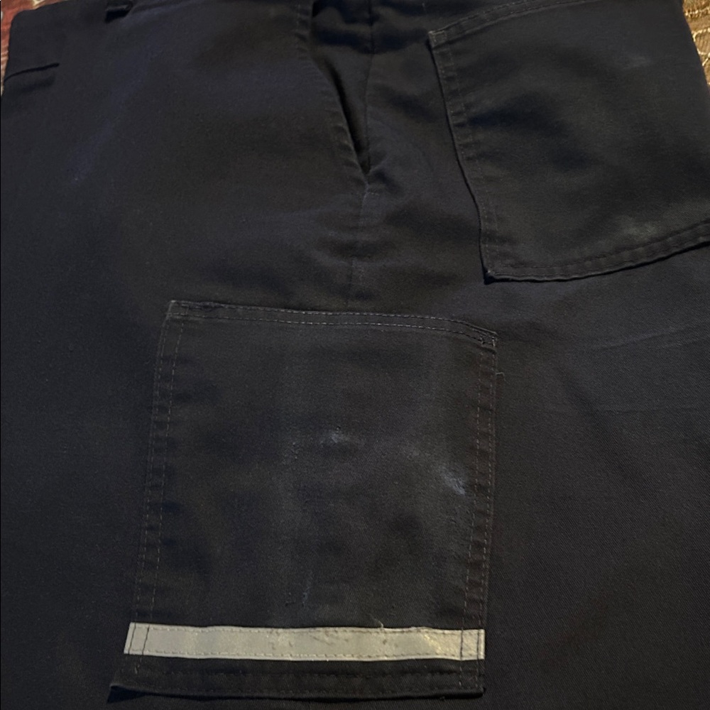 Men's FedEx Pant slightly wear on back pockets